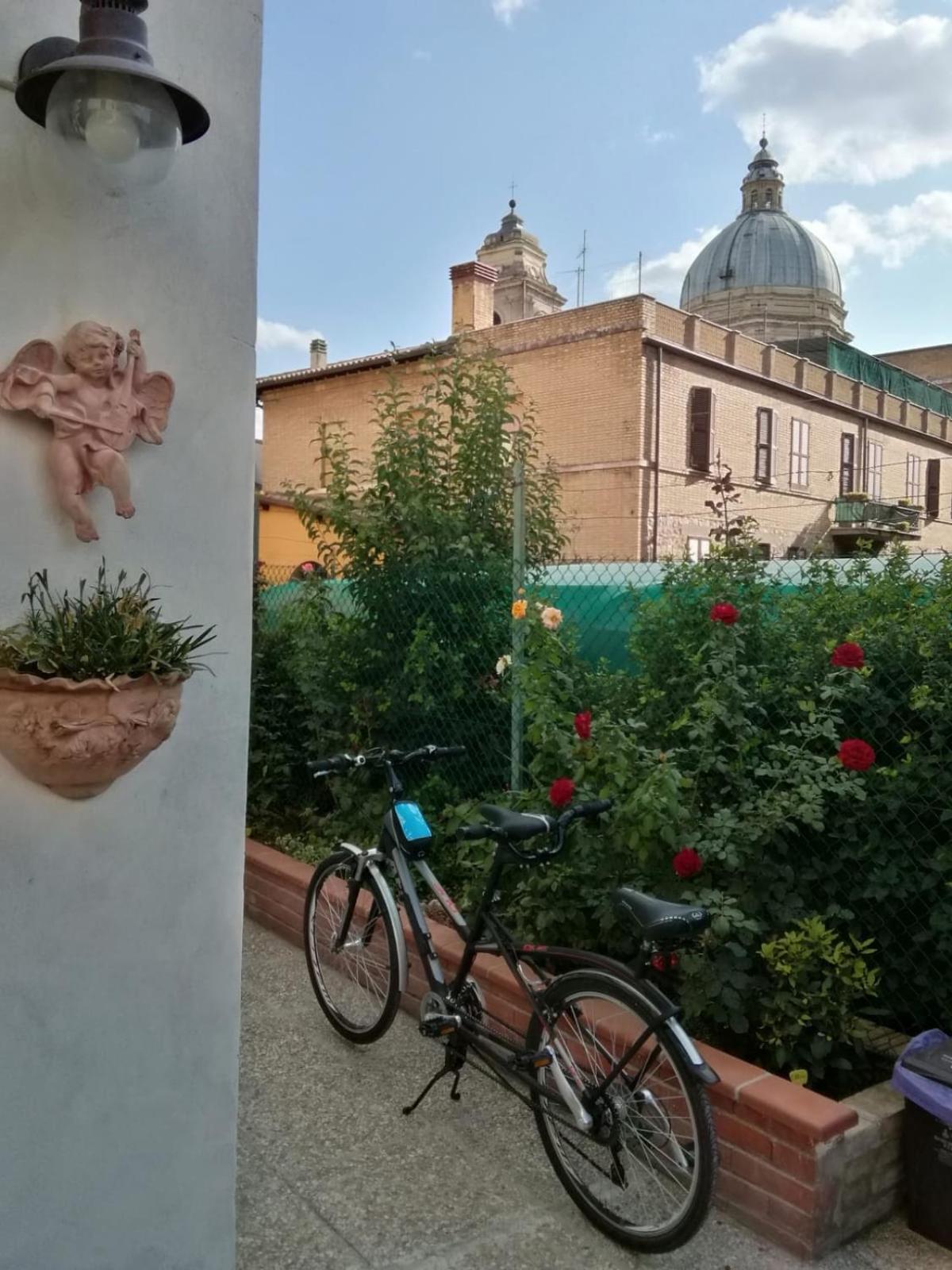 La Corte Degli Angeli Locazioni Turistiche Apartment Assisi Exterior photo